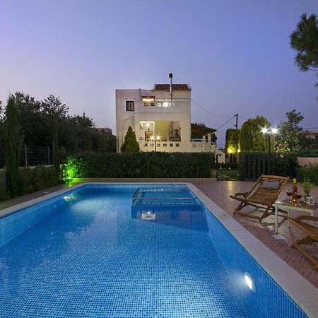 Villa Alimedon 알미리다 외부 사진