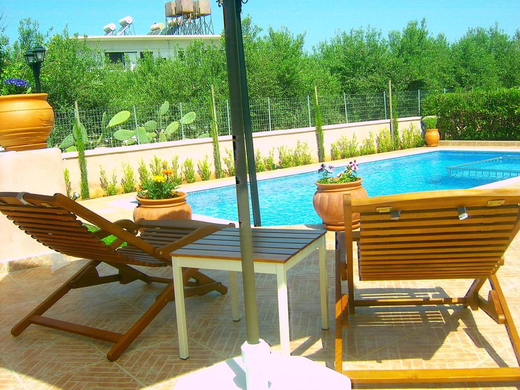 Villa Alimedon 알미리다 객실 사진